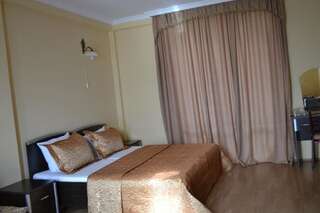 Отель Lazuri Hotel Квариати Стандартный двухместный номер с 1 кроватью или 2 отдельными кроватями-16